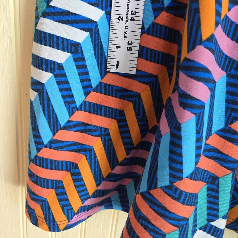 LuLaRoe Dress Womens 3XL Multicolor Chevron Short Sleeve Scoop Neck Fit & Flare - Picture 5 of 5